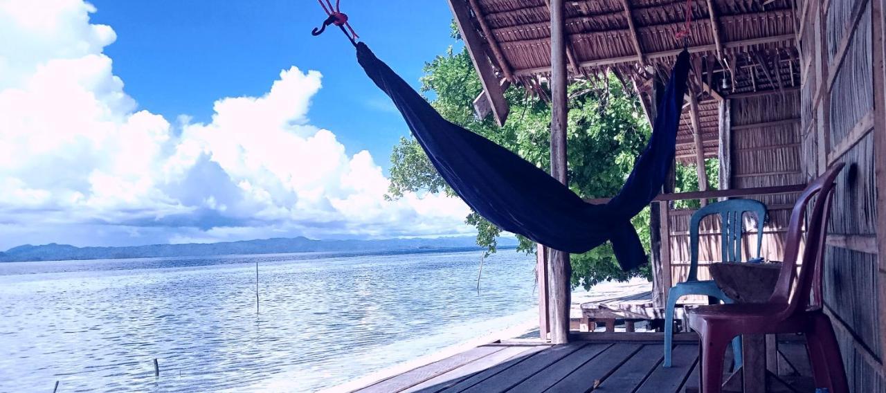 Mambetron Homestay Raja Ampat Pulau Mansuar Kültér fotó