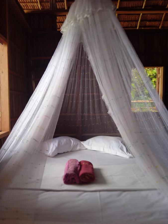 Mambetron Homestay Raja Ampat Pulau Mansuar Kültér fotó