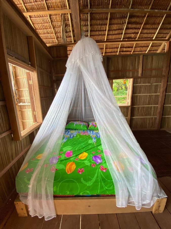 Mambetron Homestay Raja Ampat Pulau Mansuar Kültér fotó