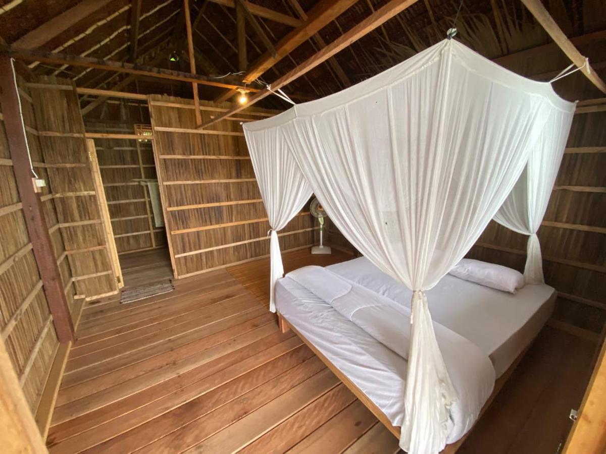 Mambetron Homestay Raja Ampat Pulau Mansuar Kültér fotó