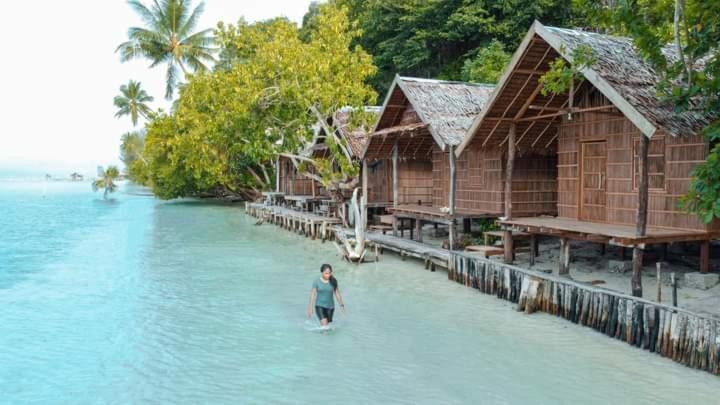 Mambetron Homestay Raja Ampat Pulau Mansuar Kültér fotó