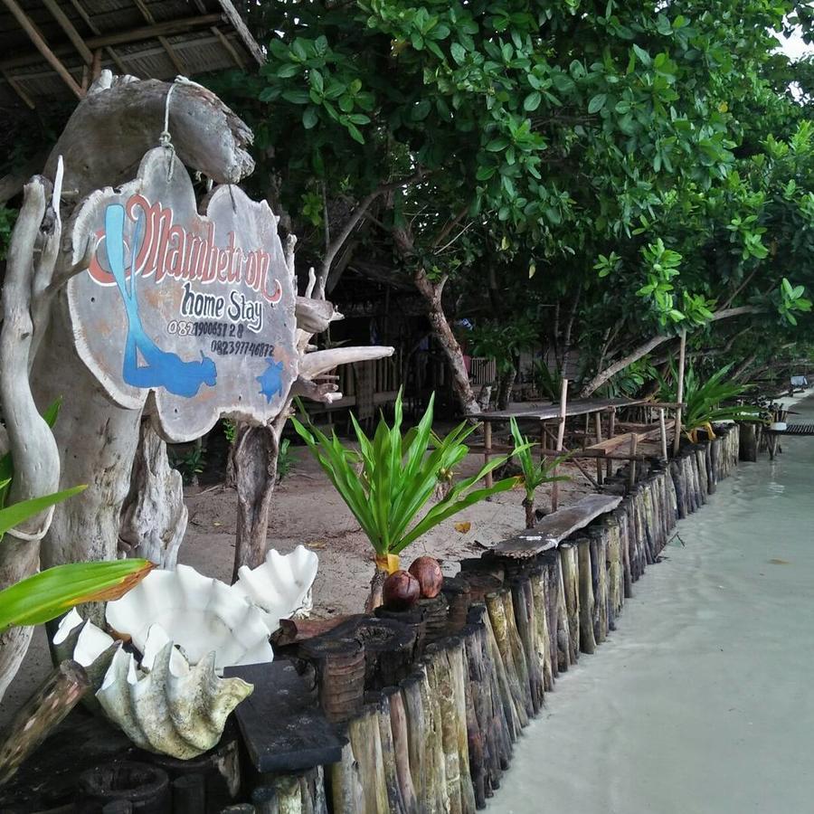Mambetron Homestay Raja Ampat Pulau Mansuar Kültér fotó